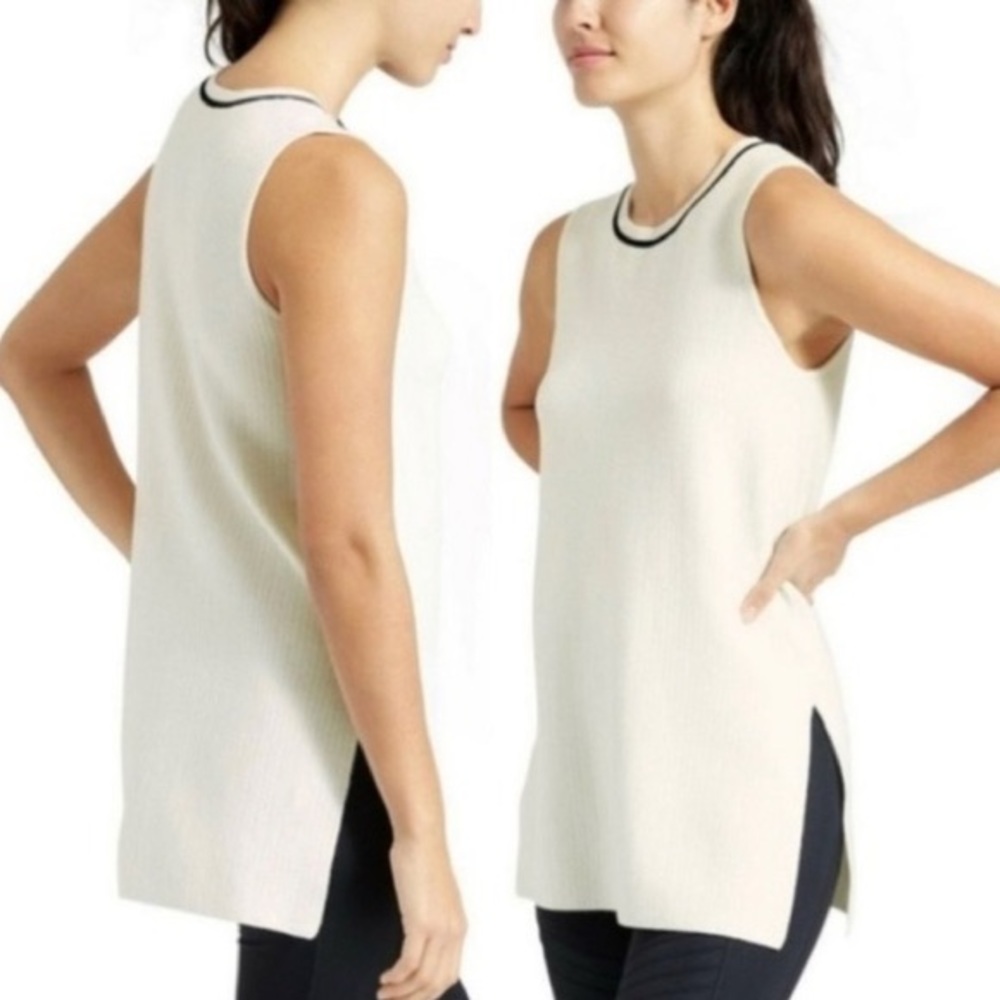 Athleta Cream Sleeveless Sweater Vest M